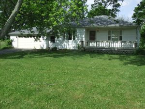 Featured image of property at 11616 N 200 E
Roanoke, IN 46783