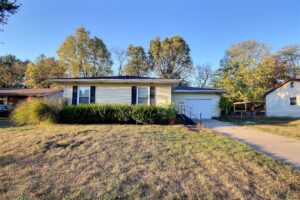 Featured image of property at 2090 Chief Turtle Ct., Huntington IN 46750