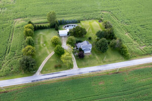Featured image of property at 11070 N 100 E, Roanoke, IN 46780